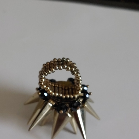 Ring - Picture 7 of 8